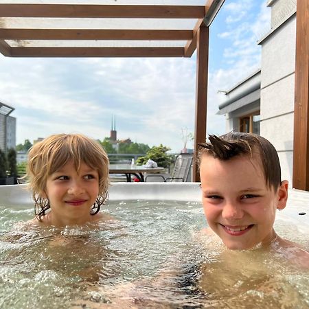 Appartamento Luksusowy Apartament Z Jacuzzi By Jacek Budek Gdynia Esterno foto